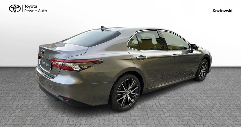 Toyota Camry cena 191900 przebieg: 11805, rok produkcji 2022 z Wilamowice małe 497